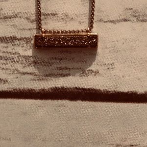 Kendra Scott Rose Gold pendant necklace